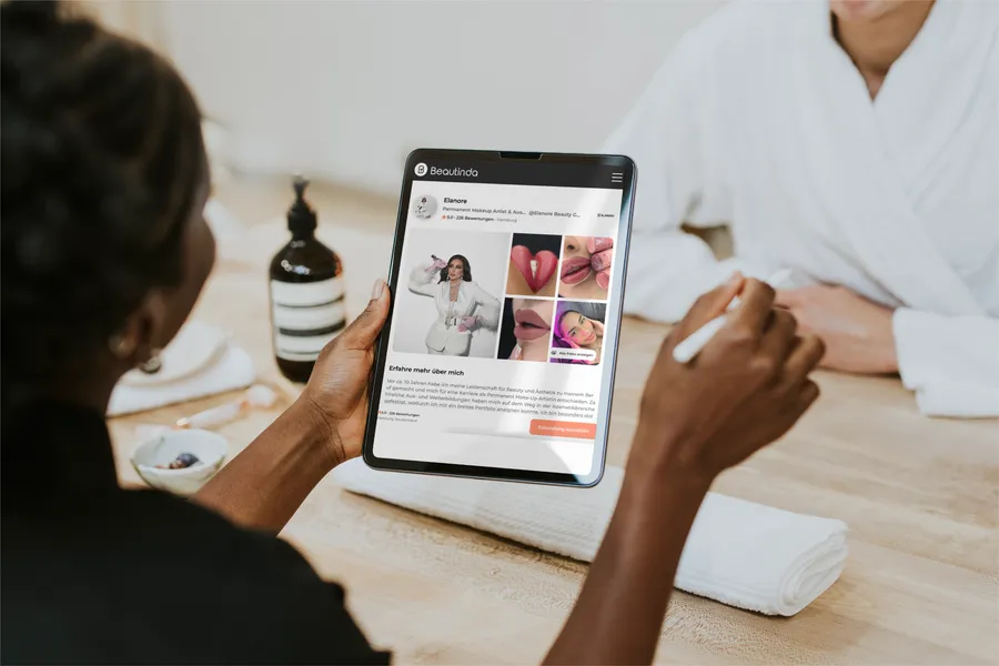 Beautinda Profil auf einem Tablet — Beispiel eines professionellen Auftritts